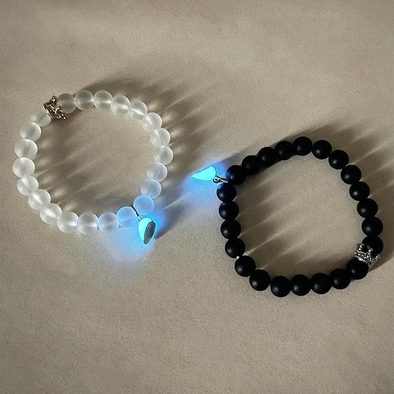 Cheky - Fashion Jewelry 2pcs Handmade Crown Beaded Charms Bracelet Luminou Heart Glow In The Dark Couple Bracelet For Lover Men Women Fluorescent Gift